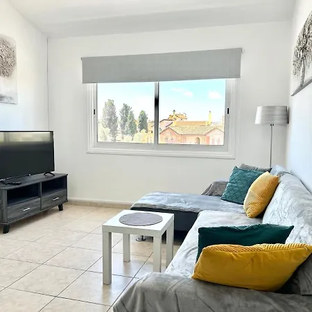 Sun Julz - Queens Gardens