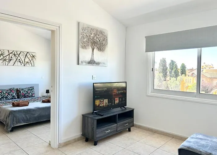 Apartamento Sun Julz - Queens Gardens Paphos