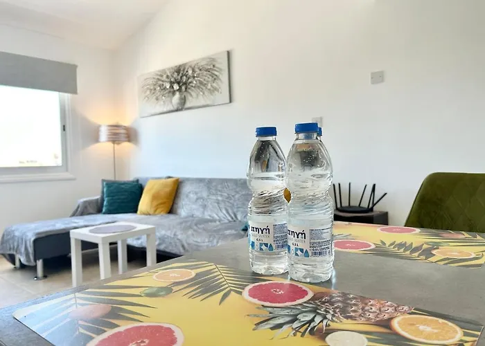 Apartament Sun Julz - Queens Gardens Pafos